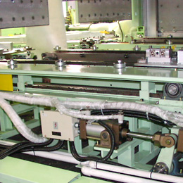 Automobile Seat Bonding Machine